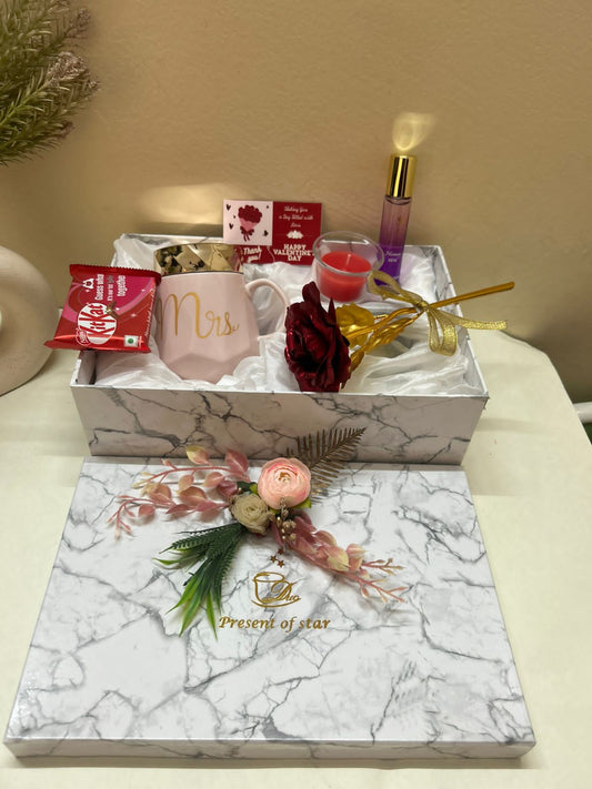 Women's Valentine's Hamper 4
